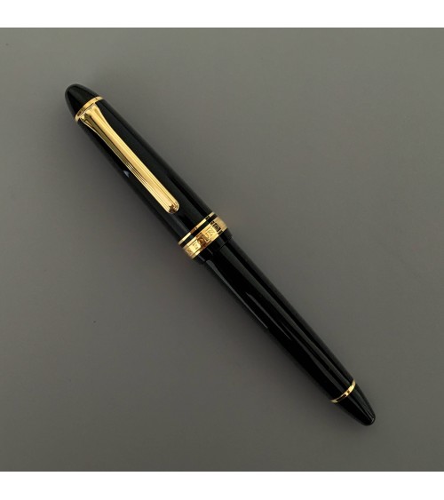 Stylo-plume Sailor 1911S Gold Black, à L’Ecritoire design, Lausanne