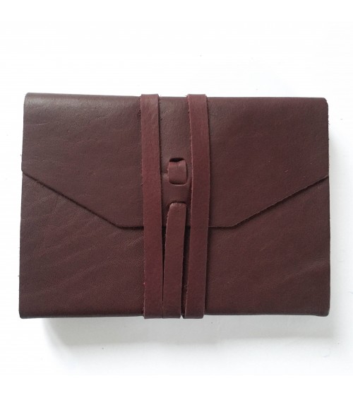 Carnet Manufactus Laccio, couverture cuir veau Lie de vin, 256 pages papier vélin, fabriqué en Italie