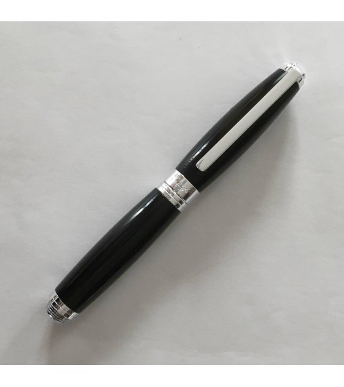 Stylo-plume Récife Baoshi Soyouz Onyx (Noir brillant), plume en acier F