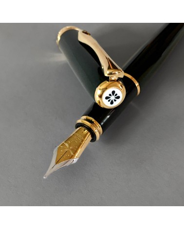 Stylo-plume Diplomat Excellence A2 Evergreen, attributs dorés, fabriqué en Allemagne