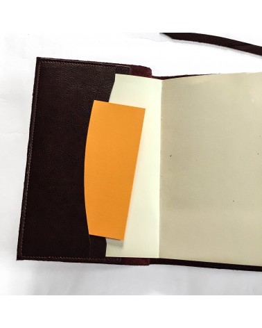 Carnet rechargeable Manufactus Laccio, couverture cuir de veau lie de vin, fabriqué en Italie