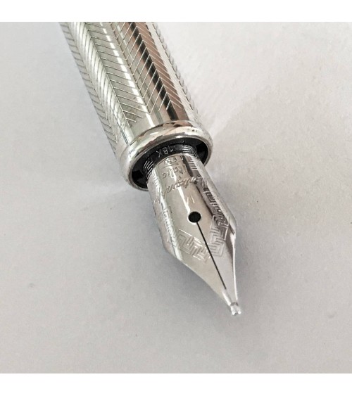 Stylo-plume Montegrappa Gnomo Anthracite, celluloïde et argent massif, plume or 18 carats largeur M.