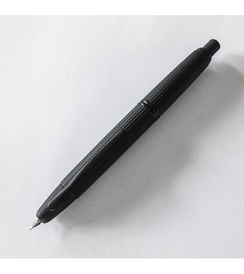 Stylo-plume Pilot Capless Stripe Noir