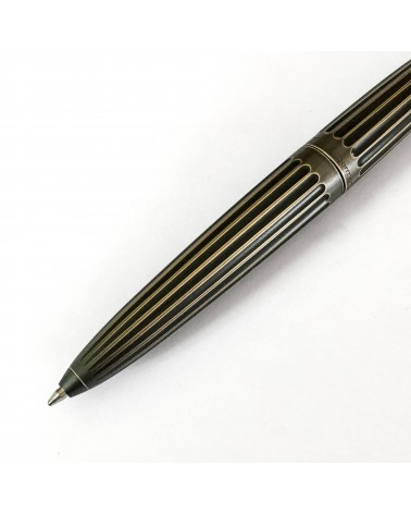 Stylo-bille Diplomat Aero Oxyd Brass, fabriqué en Allemagne