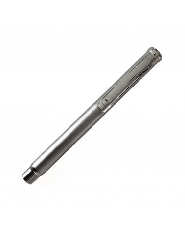 Stylo-plume Otto Hutt D04 Ruthenium, plume or bicolore 18 carats, largeur M