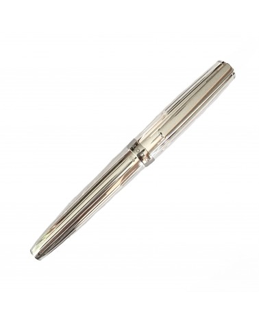 Stylo-plume Otto Hutt D07 Argent 925 Stries, bec bicolore or 18 carats largeur M