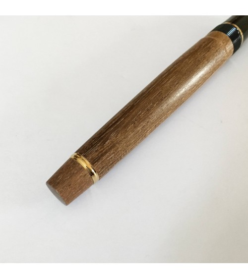 Stylo-plume Pilot Custom Enju, corps bois d’arbre des pagodes, bec or 18 carats largeur M, étui cuir