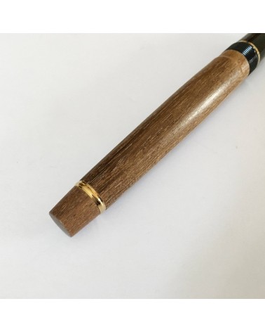 Stylo-plume Pilot Custom Enju, corps bois d’arbre des pagodes, bec or 18 carats largeur M, étui cuir