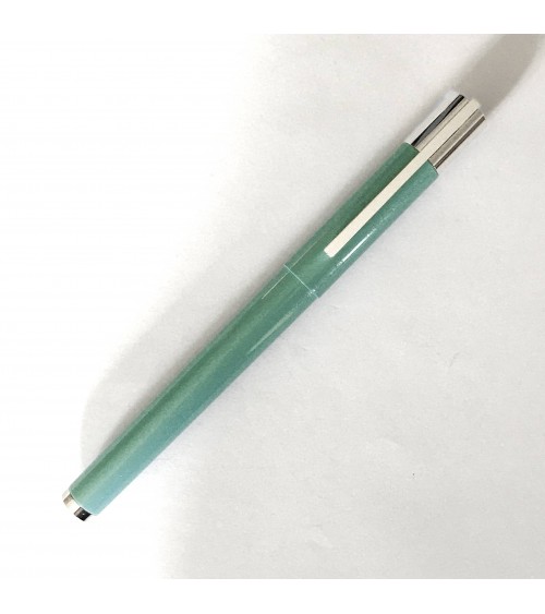 Stylo-plume Lamy Scala Majestic Jade Edition limitée, bec or 14 carats largeur M