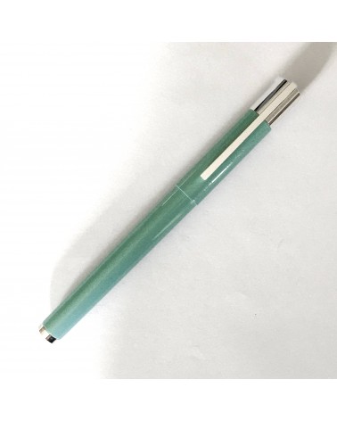 Stylo-plume Lamy Scala Majestic Jade Edition limitée, bec or 14 carats largeur M