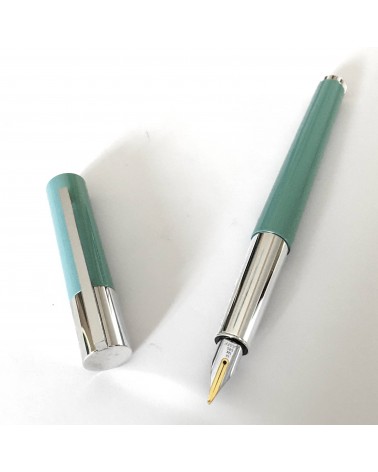 Stylo-plume Lamy Scala Majestic Jade Edition limitée, bec or 14 carats largeur M