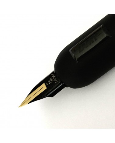 Stylo-plume Lamy Dialog cc Noir, bec or 14 carats largeur F ou extra F