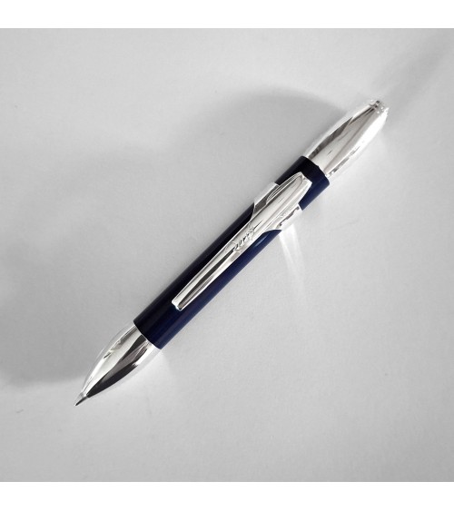 Stylo-bille Récife Riviera Shakin Marine (bleu foncé) qui s’ouvre et se ferme d’une simple secousse.