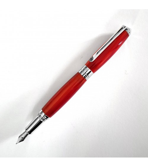 Stylo-plume Récife Baoshi Soyouz Rubis (tons rouge clair et foncé, effet chatoyant).