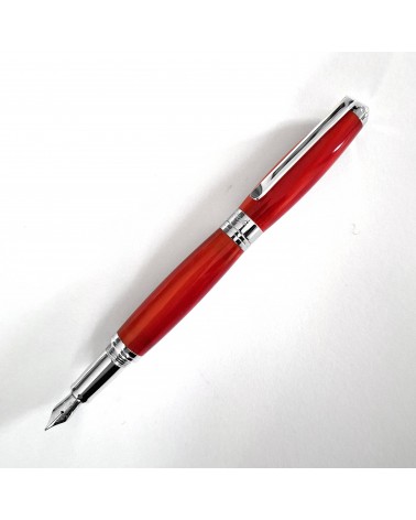 Stylo-plume Récife Baoshi Soyouz Rubis (tons rouge clair et foncé, effet chatoyant).