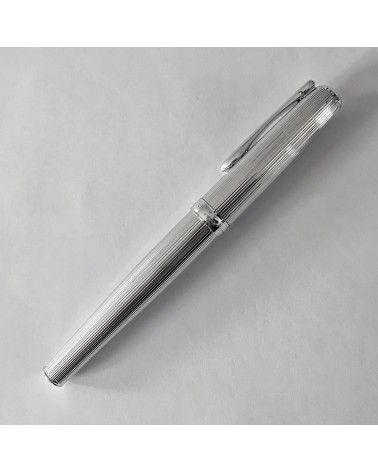 Stylo-plume Diplomat Excellence A2 Guilloché chrome, fabriqué en Allemagne