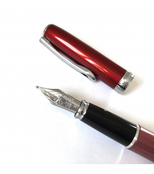 Stylo-plume Diplomat Excellence A2 Rouge magma, fabriqué en Allemagne