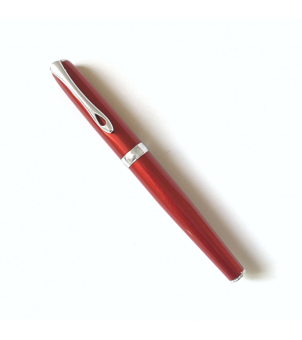 Stylo-plume Diplomat Excellence A2 Rouge magma, fabriqué en Allemagne