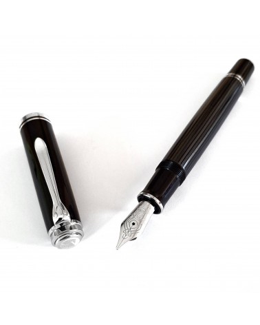 Stylo-plume à piston Pelikan Souverän 805 Stresemann, plume or 18 carats rhodié