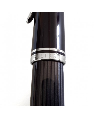 Stylo-plume à piston Pelikan Souverän 805 Stresemann, plume or 18 carats rhodié