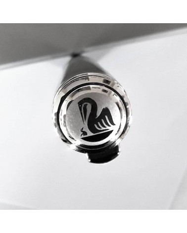 Stylo-plume à piston Pelikan Souverän 805 Stresemann, plume or 18 carats rhodié