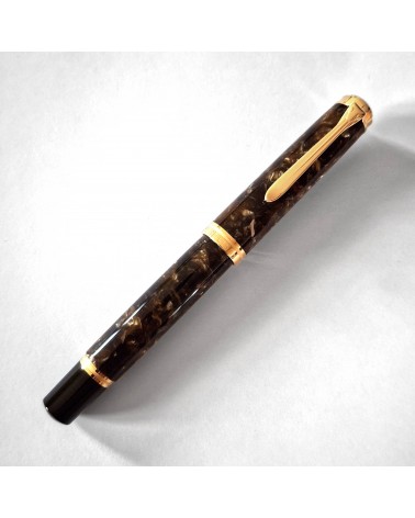 Stylo-plume à piston Pelikan 1000 Renaissance, plume or 18 carats