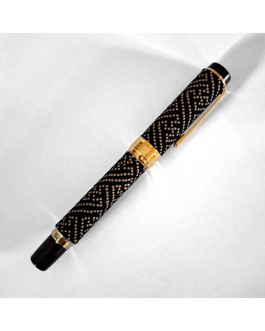 Stylo-plume Sailor Kosyu Inden Sayagata Black, bec or 14 carats