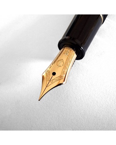 Stylo-plume Sailor Kosyu Inden Sayagata Black, bec or 14 carats