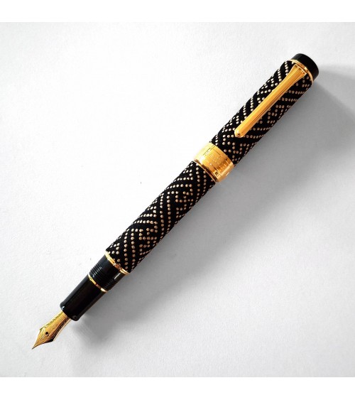 Stylo-plume Sailor Kosyu Inden Sayagata Black, bec or 14 carats