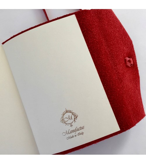 Carnet Manufactus Laccio, couverture cuir veau rouge, 256 pages papier vélin, fabriqué en Italie