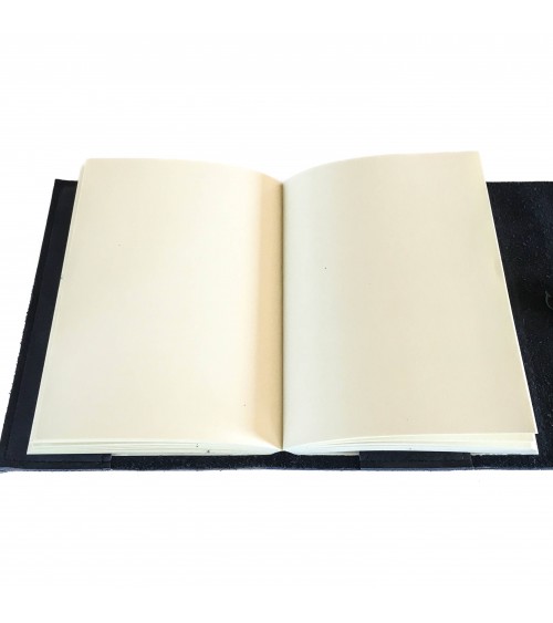 Carnet PA rechargeable cuir Nubuck bleu nuit, lacet cuir de fermeture, 288 pages blanches format A5.