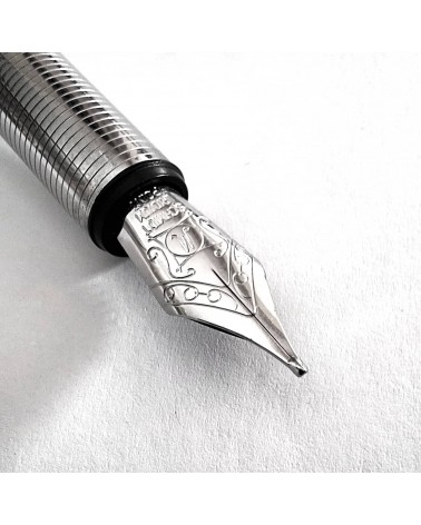 Stylo-plume convertible en roller Loclen Classica Red, fabriqué en Italie