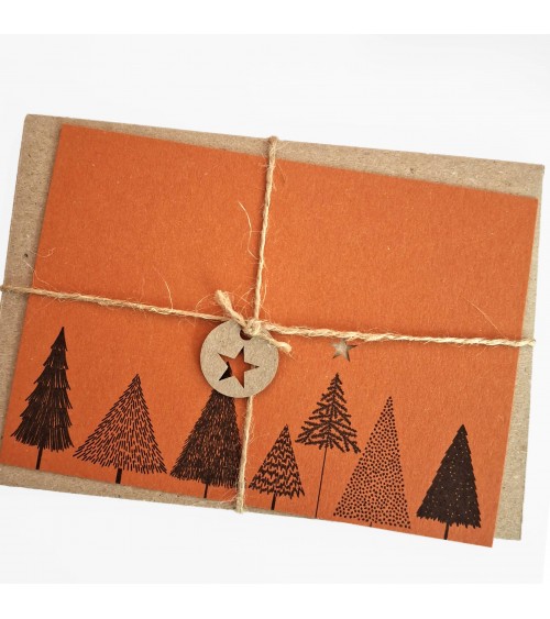 Set de quatre cartes Conifères et enveloppes Kraft Tellme format A6, fabriqué en Suisse