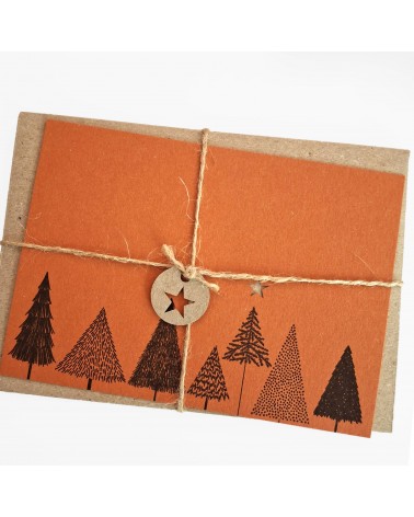 Set de quatre cartes Conifères et enveloppes Kraft Tellme format A6, fabriqué en Suisse