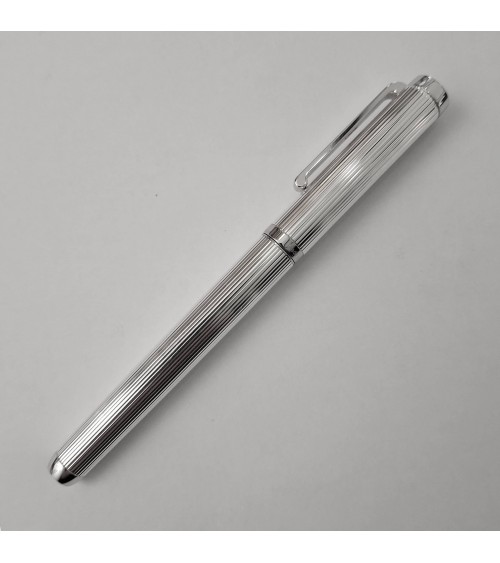 Stylo-plume Waldmann Liberty 6932 argent massif sterling 925 guilloché, bec largeur M.