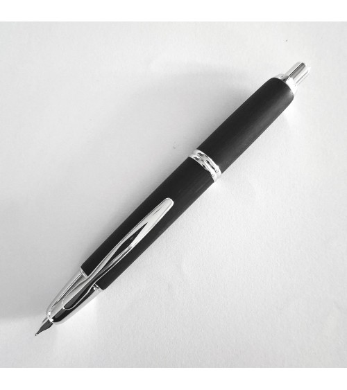 Stylo-plume Pilot Capless Wooden Argent/Noir, bec rétractable or 18 carats