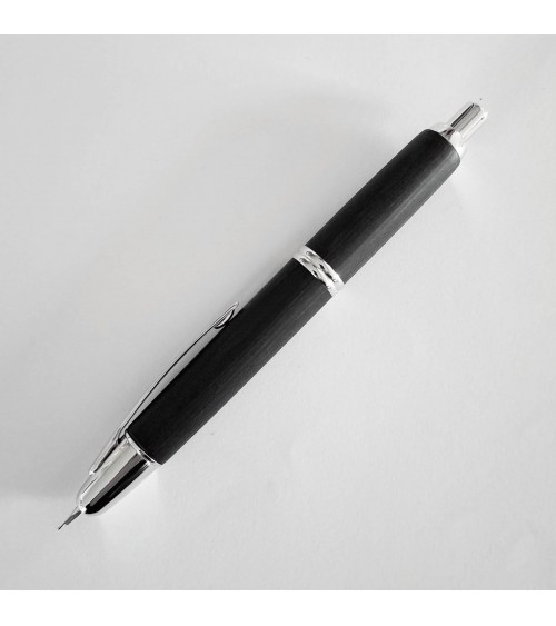 Stylo-plume Pilot Capless Wooden Argent/Noir, bec rétractable or 18 carats