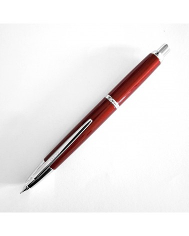 Stylo-plume Pilot Capless Décimo Bordeaux, bec rétractable or 18 carats
