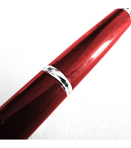 Stylo-plume Pilot Capless Décimo Bordeaux, bec rétractable or 18 carats