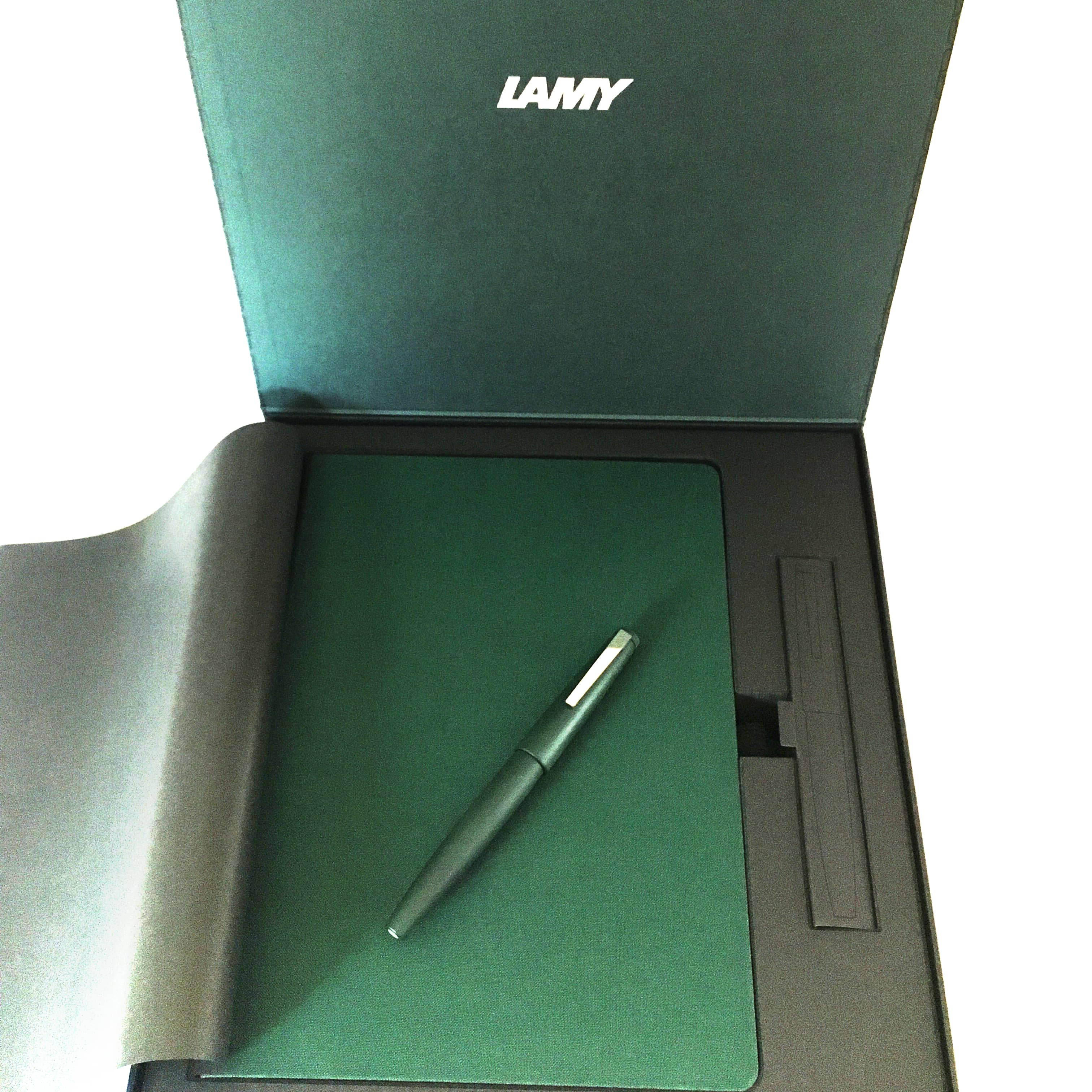 stylo-plume Lamy 2000 dernière édition limitée