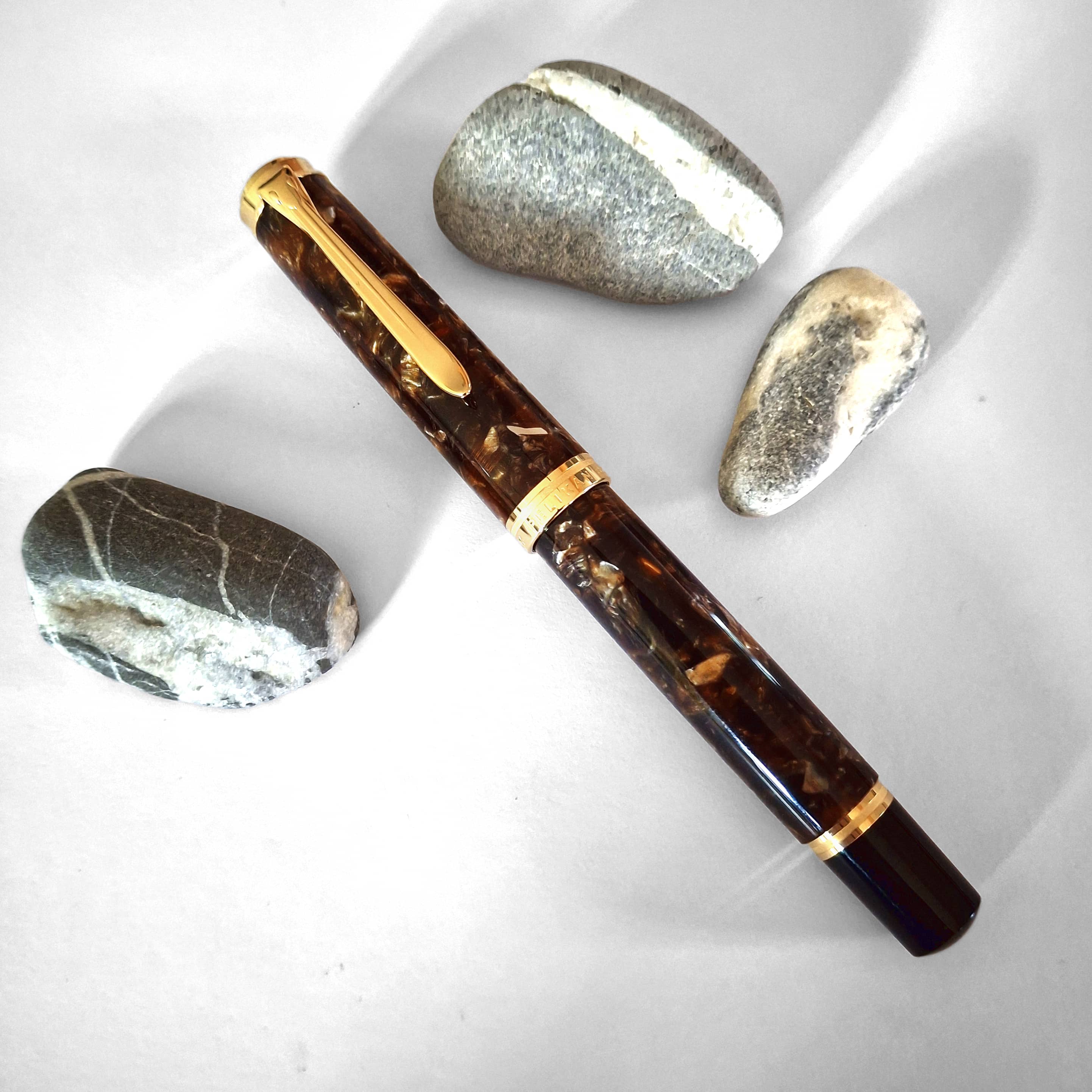 Stylo-plume Pelikan Souverän 1000 Renaissance Brown