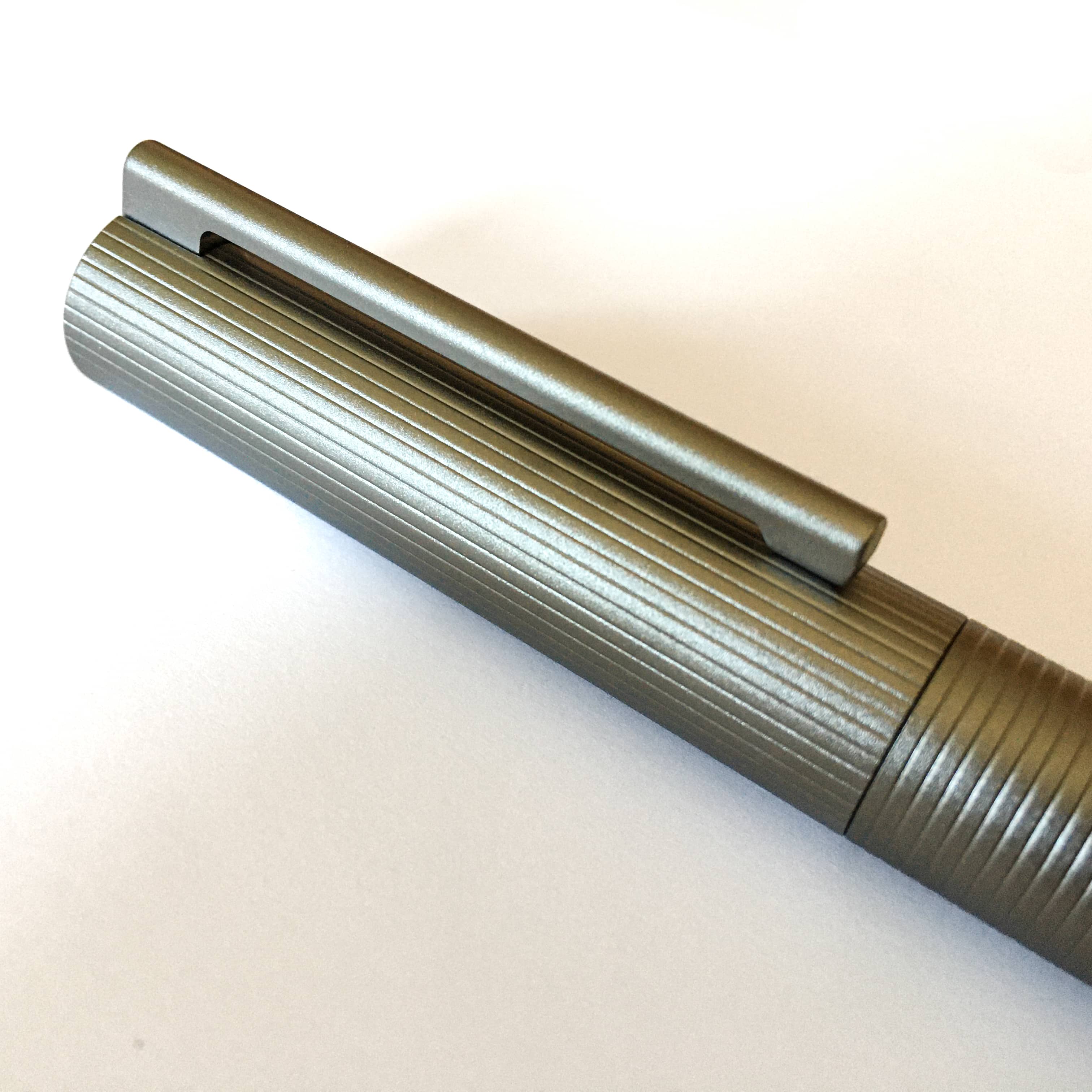 Stylo-plume Design 08 de Otto Hutt